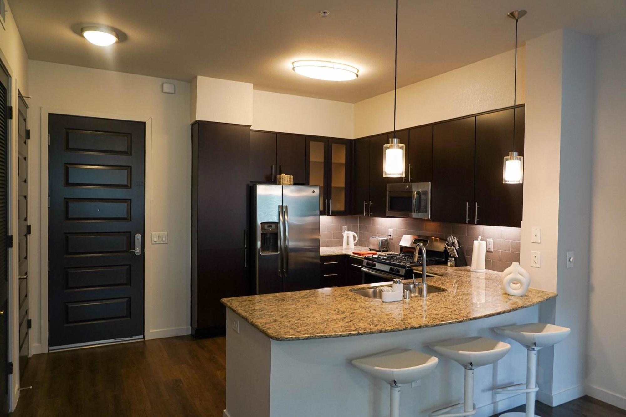 Luxury Designed 2 Bedrooms Part Hotel In Woodland Hills Ca Λος Άντζελες Εξωτερικό φωτογραφία